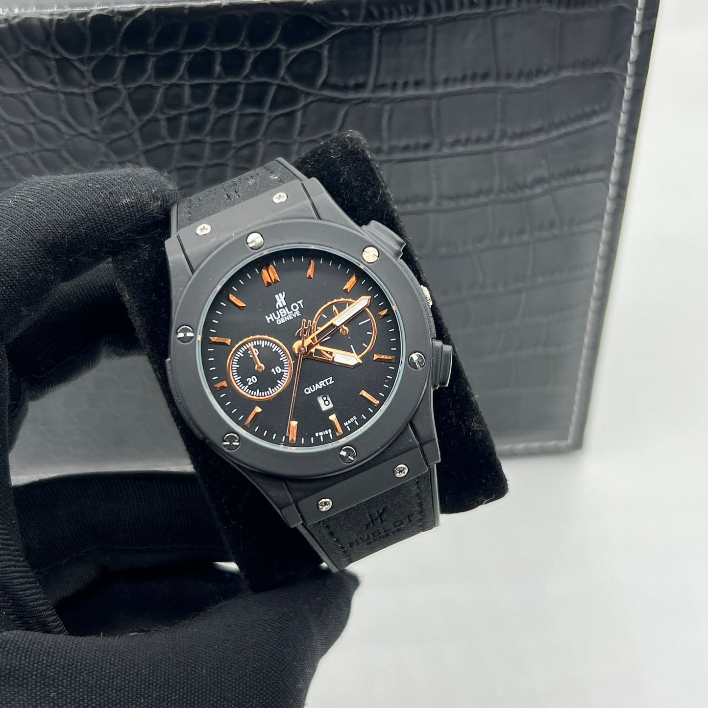 Hub Watch Quartz Black